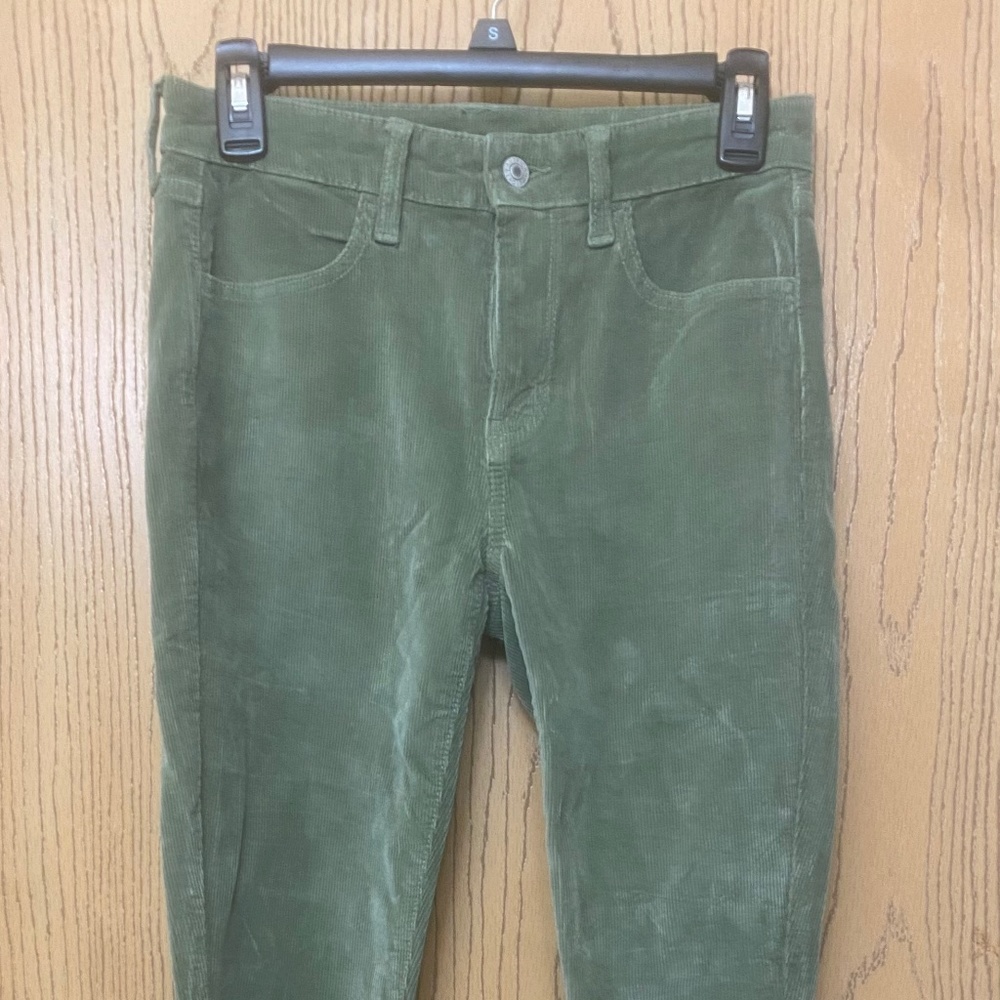 NWOT American Eagle Green Corduroy Pants